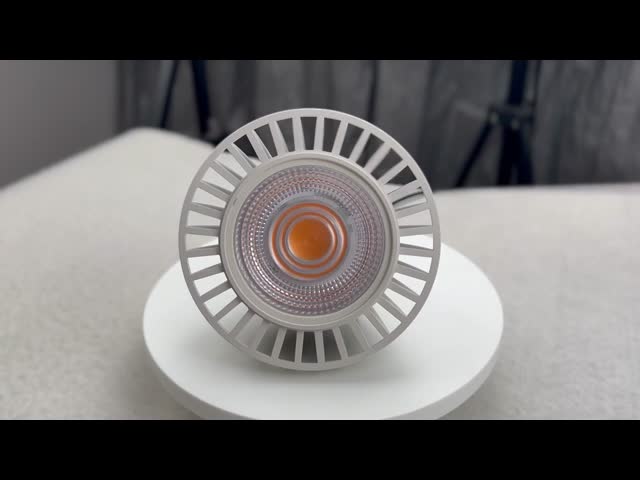 PAR38 導かれたスポットライト 電球 3000k ホットホワイト 230v 調光不調 Ra90 20w 24度