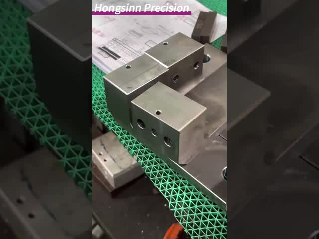 オンライン機械加工見積もり 公差0.001～0.002mm UHMWおよびアセタール加工