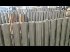 Malla de alambre tejida de acero inoxidable 0,5 - los 2m con la superficie pulida