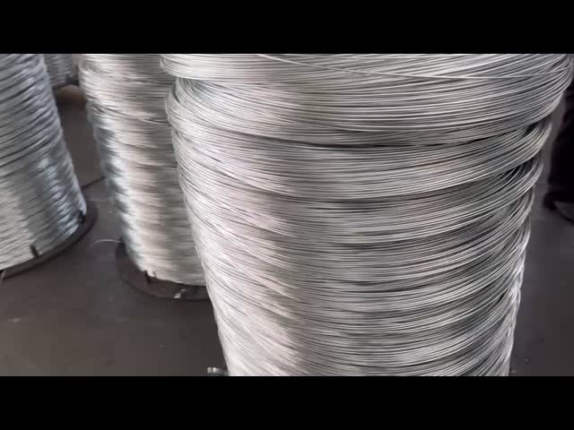 HDG Hot Dipped Galvanized Iron Wire For Building Constaction and Fence Making 450 MPA