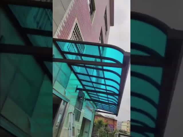 Casterizado preto branco cinza PC revestido resistente a impactos de vários tamanhos moldura de alumínio toldos de policarbonato