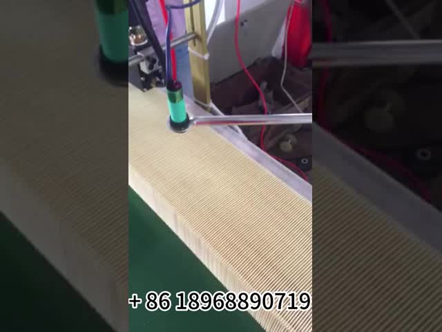 380V 空気フィルター製造機械 PLC制御 産業用熱溶融粘着機