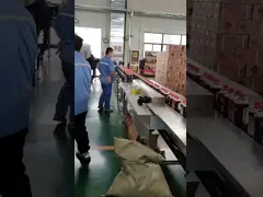 Zautomatyzowana linia do pakowania w folię termokurczliwą Tetra Maszyna pakująca