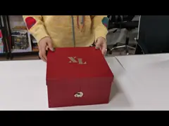 Caixa de armazenamento de alimentos rotável com fechadura de metal para coleção de presentes de ornamento