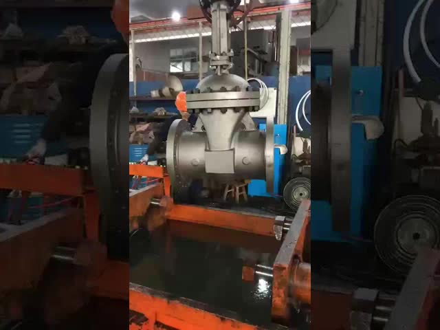 水蒸気オイルパイプラインの使用のためのWCBフラングドゲートバルブ