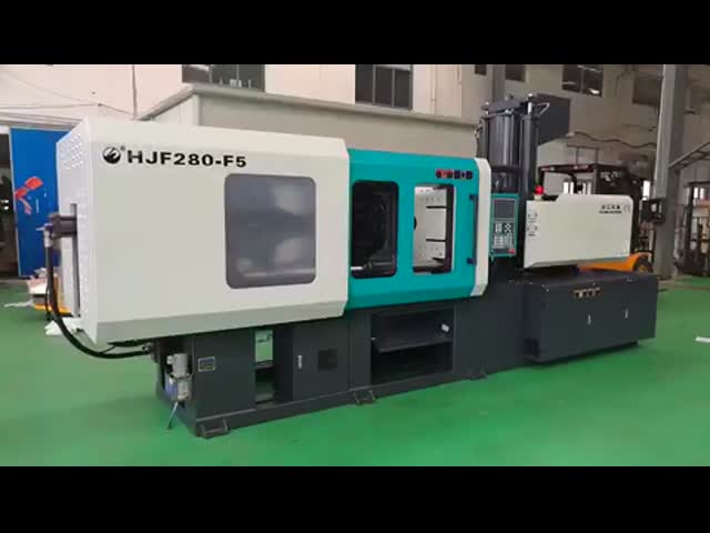 Screw Type Plasticizing Syringe Making Machine Featuring 5 Ejector Point Voltage 220V380V Designed for Syringe Production