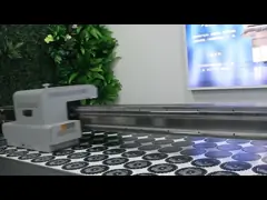 Промышленный ультрафиолетовый принтер с богатыми соплами G5/G6 для печати стекла / металла / дерева / акрила