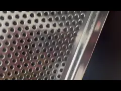 2.0mm 간격을 굽는 316 스테인리스 메시 쟁반 오븐 금속 Perforatted