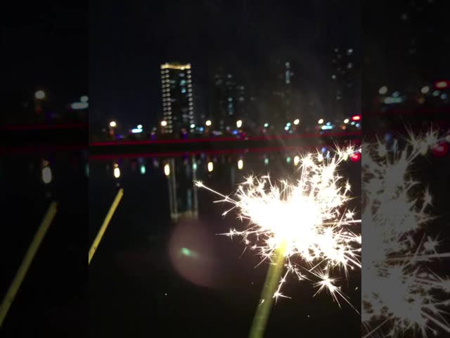 20インチの屋内結婚披露宴の祭典のための手持ち型の花火のキラキラ輝く物の冷たい多彩