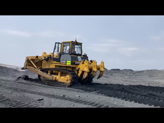 Бульдозер GTY320 Mini Crawler 257KW 37,2 тонны 10м3 Дозирующая способность Гидравлический малый бульдозер Crawler