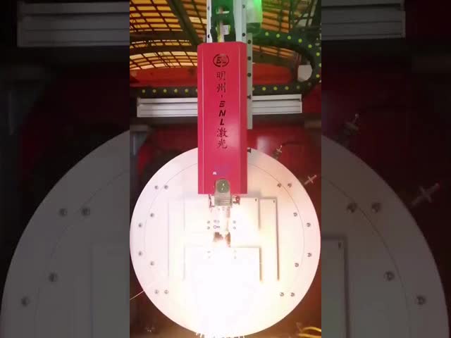 シェルフパイプ メタルパイプレーザー切断機 3D水平 1500-1600W