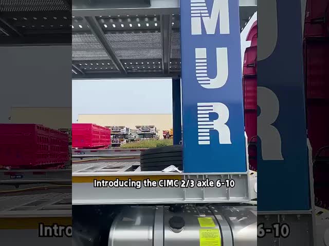 自動車輸送 半トレーラー 空中吊り付きの二階建て輸送車両