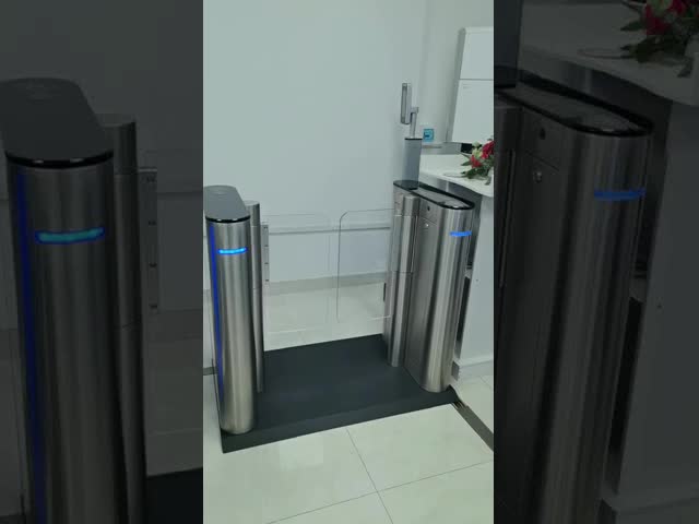 Digitas torniquete de alta velocidade da porta do controle de acesso do torniquete do reconhecimento de cara de 7 polegadas