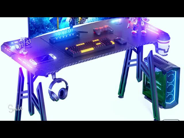 エルゴノミックなデザインのゲームデスク 1.2cmの粒板とカーボンファイバーカバー カップとヘッドセットホルダー