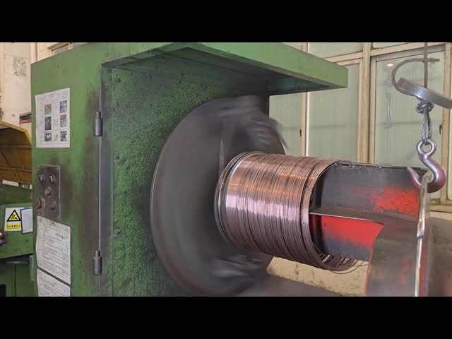 CuNi合金 CuNi4/NC007/C72150/2.0842 産業用および住宅用エネルギー変換のための銅ベースの耐熱合金ワイヤー