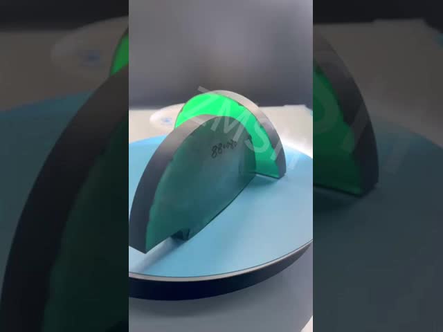 合成宝石 水晶 モイサナイト 色のサファイア 鮮やかな緑 SIC 原材料 宝石 オーダーメイド