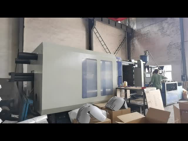 Beverage Closures PET Injection Molding Machine With 50-300mm Ejector Stroke