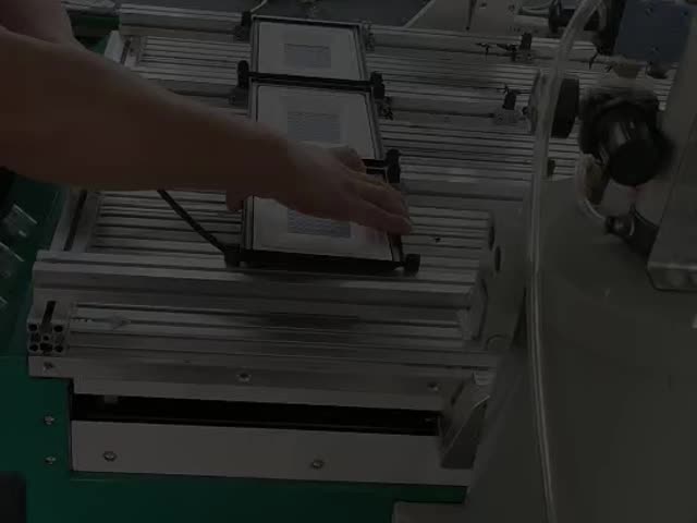 ユーザーフレンドリー 3軸配送ロボット 700*650*1200mm 工業用グリーフ配送機 拡張性
