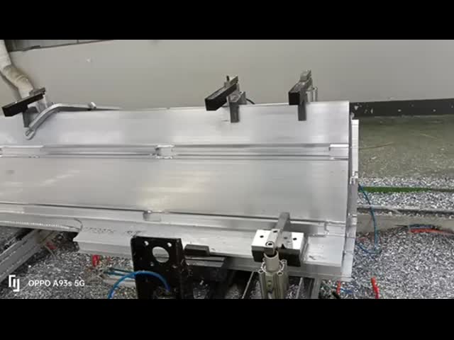 アルミニウムプレート 5 軸 機械加工センター 双頭 10260