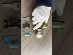 Fermeture de porte d'entrée Hardware Cristal en alliage de zinc 60 mm 70 mm Backset Poignées de porte en laiton avec serrure