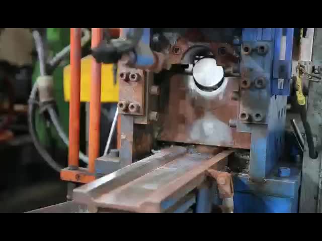 Display of aluminum product production and processing