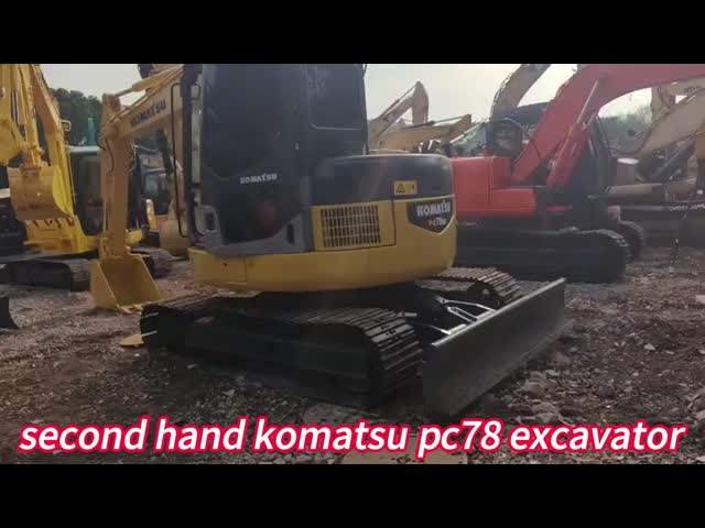 Использованный экскаватор Komatsu 78US-6 2018 года с оригинальным гидроцилиндром в хорошем состоянии