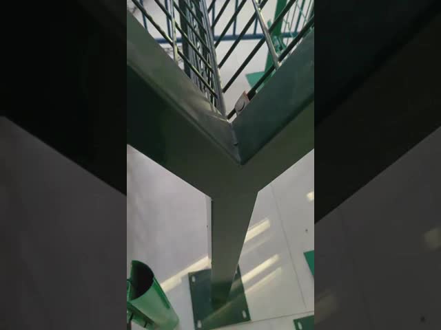 Anti Climbing Single Double Spiral Concertina Razor Wire BTO-22 BTO-30 Size