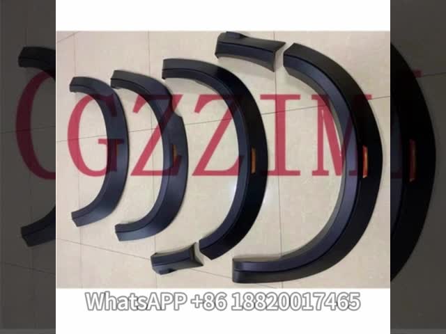 Chevrolet Colorado Plastic Auto Parts Wheel Arch Fender Flares With LED