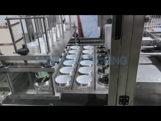 チリソースのトレイを詰める装置 5~50mlのプラスチック容器の包装装置