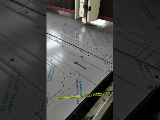 精密型ステンレス鋼レーザー切断CNC 溶接サービスOEM SUS304シート金属加工工場精密型CNCレーザー切断OEMサービス