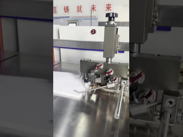 Condução de papel elétrica automática industrial da engrenagem da largura do dobrador 360mm