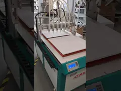 Robot de distribution de colle à plusieurs têtes distributeur automatique de colle personnalisé video