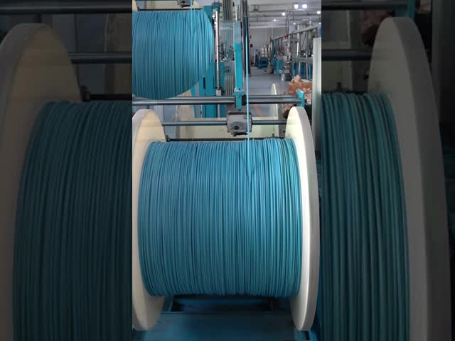 黄色いPVCUTP CAT6Aケーブル 500MHz 10Gbps 酸素フリー銅 1000FT