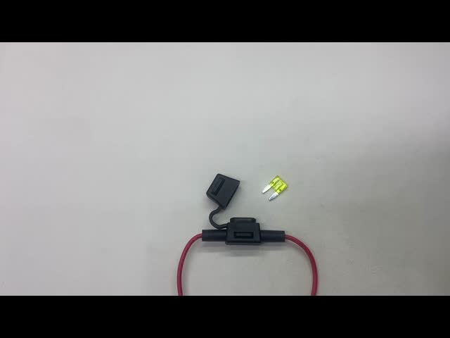 Trucks And Trucks Application Scenario Car Fuse Holder With automotive Power Distribution Units