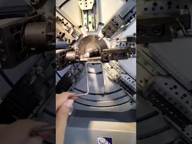 高精度 CNC カムレス コンピュータ スプリング マシン HYD-40T-10A