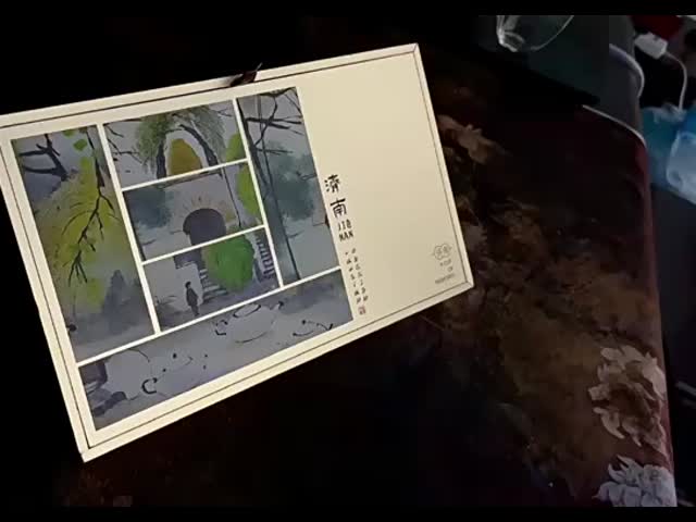 オーダーメイド ロゴ 贅沢 手作り フラップ カードボード コンフェッティ 磁気閉塞 ギフトボックス 化粧品 梱包
