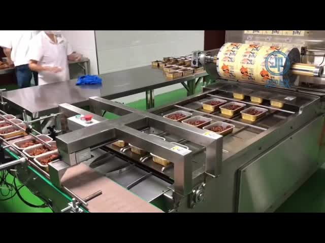自動トレイパッキングマシン 30-50 パック/分 キノコトレイ