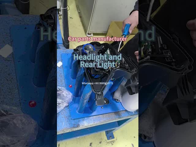 8114047680 Toyota Prius Headlights Black / Chrome / White Original Size 8113047420