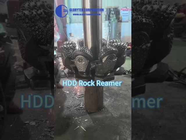 広がる構造の訓練のための多機能HDDの石のリーマー