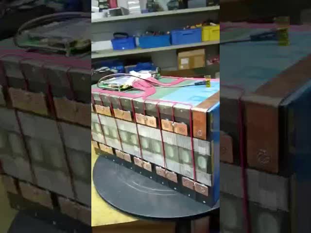 オーダーメイド ゴルフカート 観光バス用 Lifepo4 バッテリー 160Ah 105Ah
