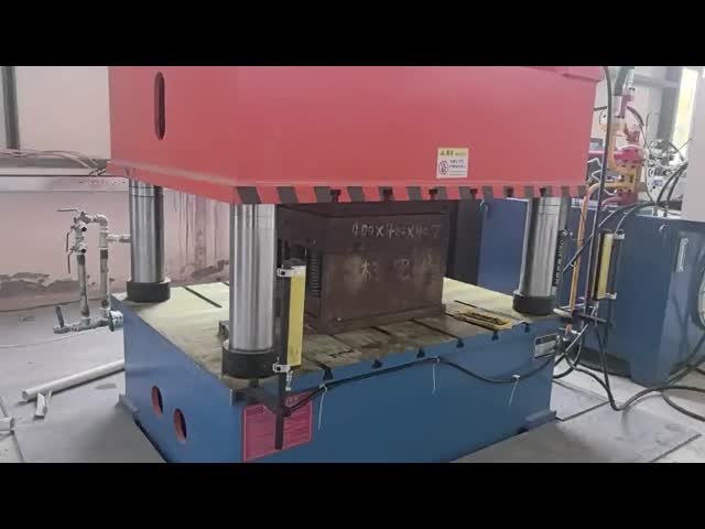 Corrosion Resistant FRP Manhole Cover 600*600mm Medium Duty Sewer Lid smc d400 c250 b125 a15