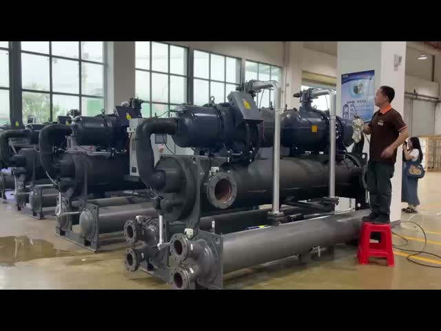 高性能ポータブル水冷却機 403kw 産業用冷却容量