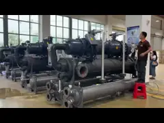 औद्योगिक के लिए 403 किलोवाट की शीतलन क्षमता वाला उच्च प्रदर्शन वाला पोर्टेबल वाटर चिलर