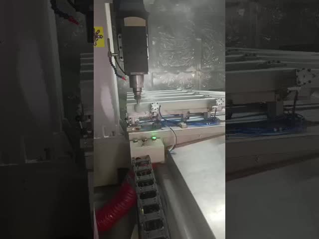 ガラス繊維ガラス繊維板 5軸 CNC加工センター メーカー