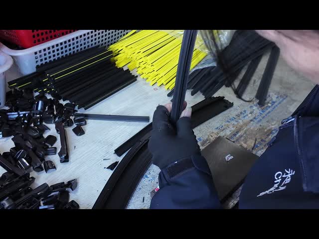 Black Rubber Front And Rear Wiper Blades Sleek Front Windscreen Wiper Blades