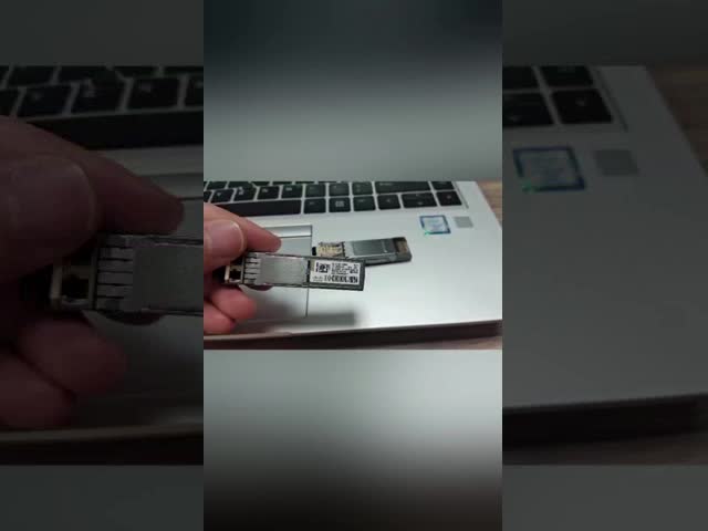 本物のCisco GLC-SX-MM 10-2626-01 SFP モジュールトランシーバー