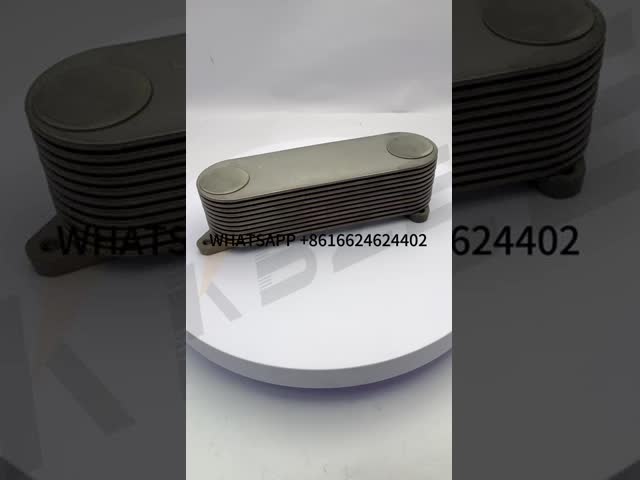 コベルコ P11C エンジン 11P オイルクーラーコア 15700-E0E10 VHS157122040 SK460 SK485掘削機のために