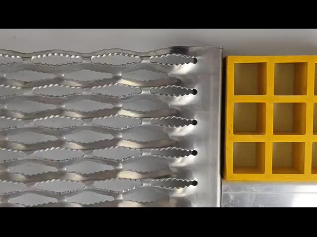 решетка дорожки 3.0mm 3.5mm алюминиевая для выскальзывания крыши солнечного анти-