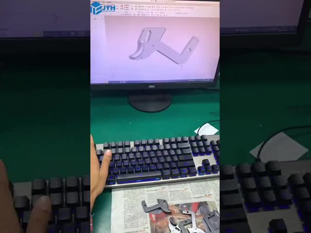 小量プロトタイプ 製造者