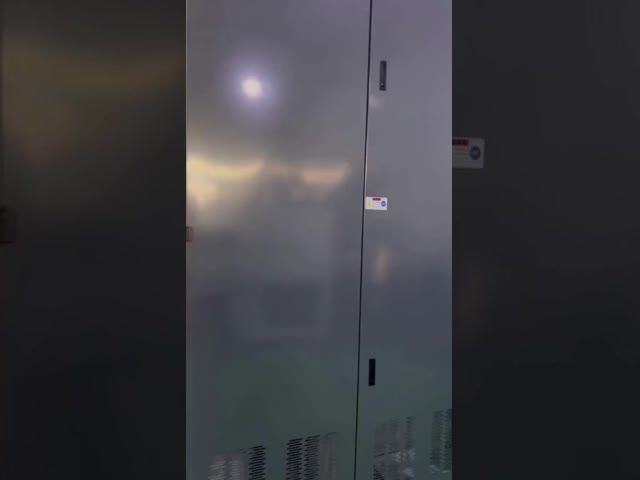 自動車産業 極端な環境のための温度湿度室シミュレーション